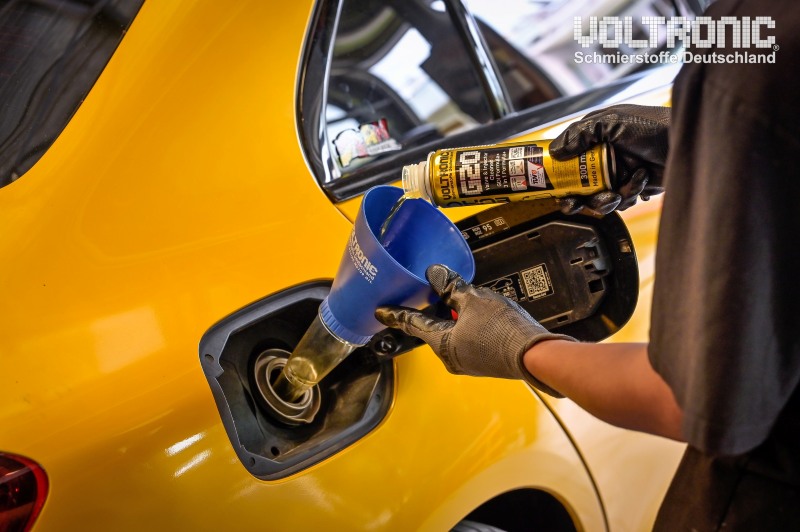 Có nên dùng dung dịch ổn định xăng E10?